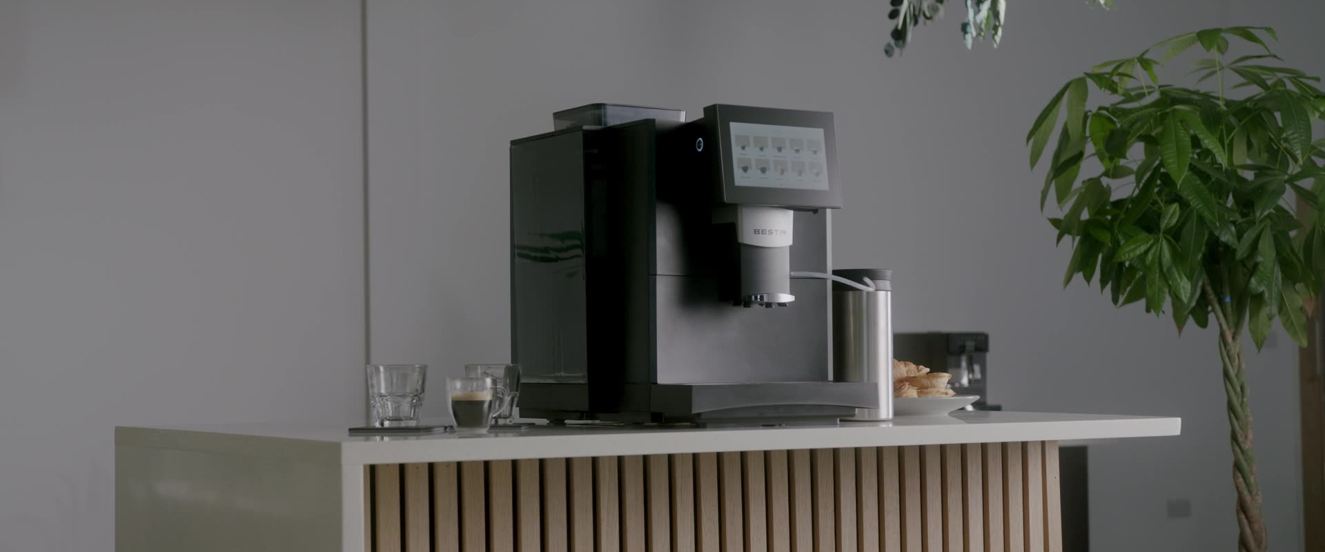 Bestir BM30 Lifestyle